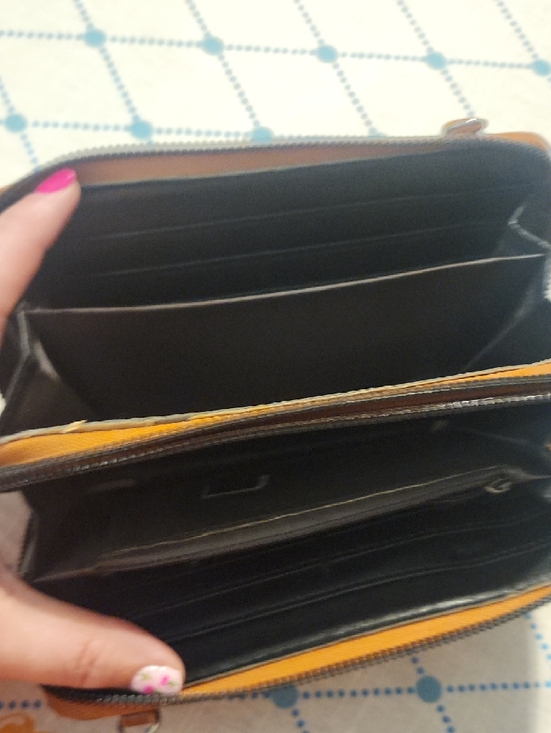 Black Floral Leaf Crossbody Sling Bag - Picture 8 of 9